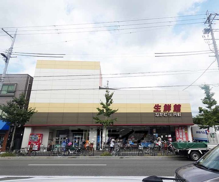 京都府京都市中京区西ノ京馬代町の賃貸マンションの周辺