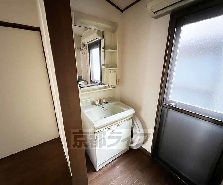 京都府京都市右京区嵯峨野開町(一戸建)の賃貸物件5の内装