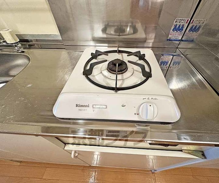 京都府京都市下京区立中町の賃貸マンションのキッチン