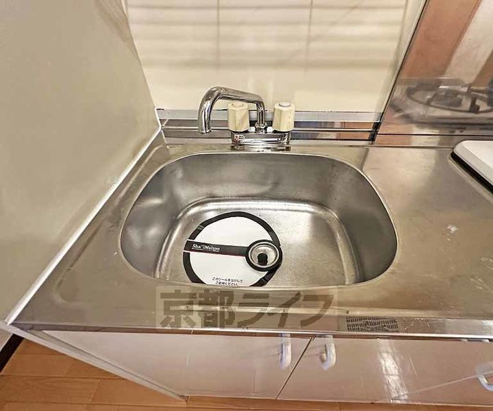 京都府京都市下京区立中町の賃貸マンションのキッチン