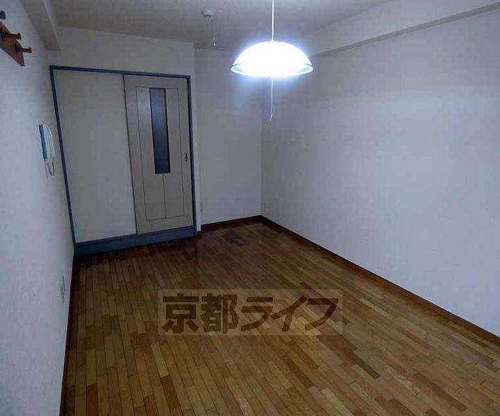 CASA・DE・大橋406の居間