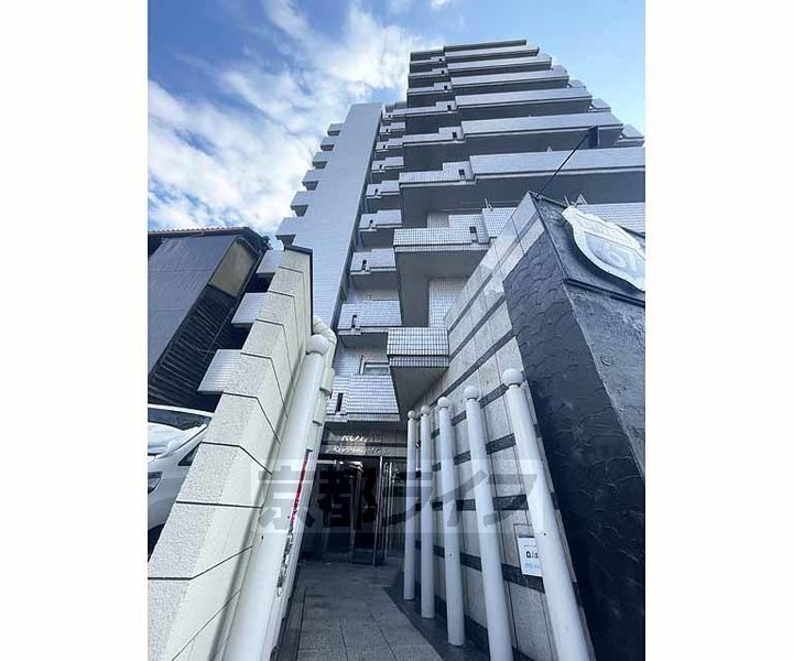 京都府京都市下京区平居町(西高瀬川筋五条下ル)の賃貸マンションの外観