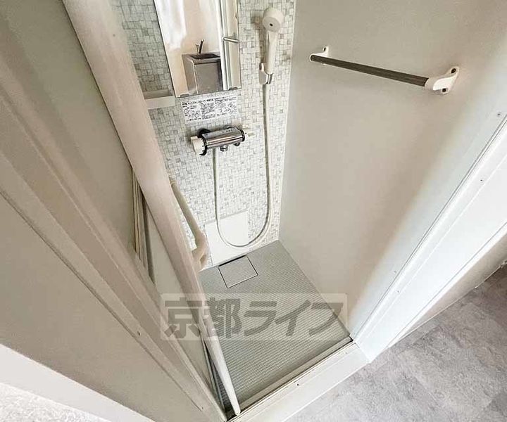 京都府京都市下京区平居町(西高瀬川筋五条下ル)の賃貸マンションの風呂