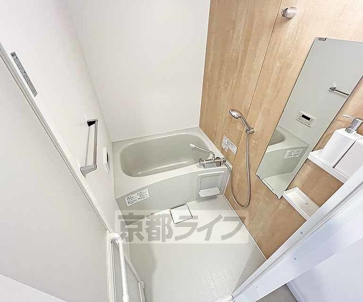 京都府京都市中京区姉大宮町東側の賃貸マンションの風呂