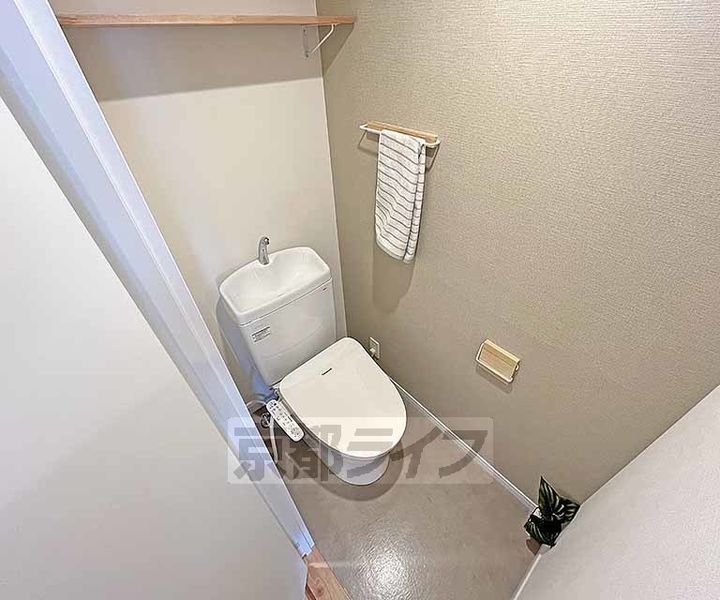 京都府京都市中京区姉大宮町東側の賃貸マンションの内装