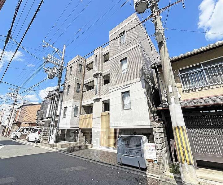京都府京都市中京区姉大宮町東側の賃貸マンションの外観