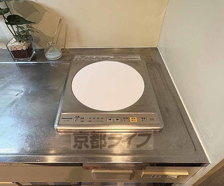 京都府京都市下京区安土町の賃貸マンションのキッチン