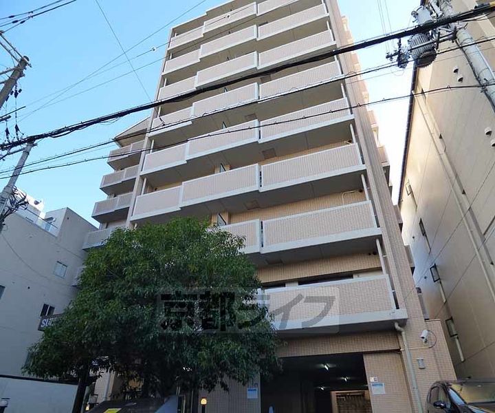 京都府京都市下京区松原通高倉東入ル杉屋町の賃貸マンションの外観