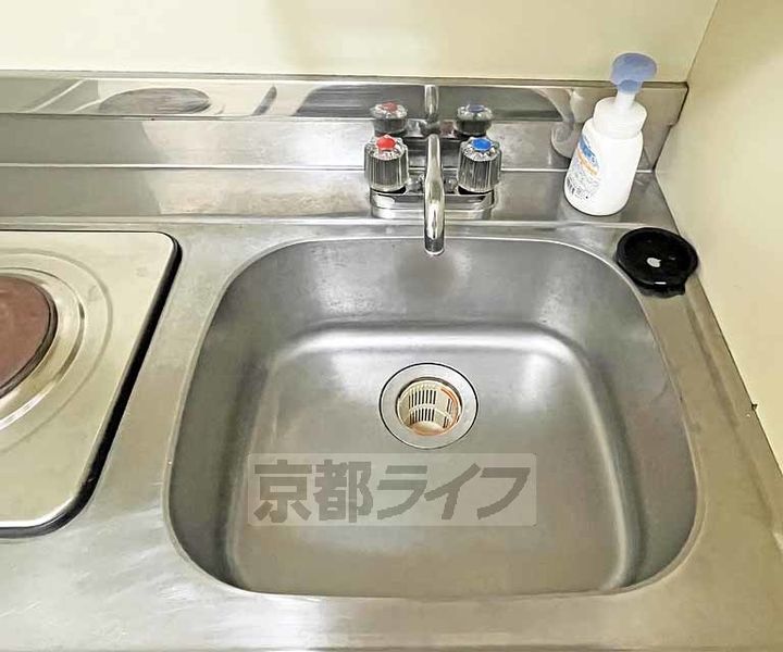 京都府京都市下京区高辻通麩屋町西入ル雁金町の賃貸マンションのキッチン