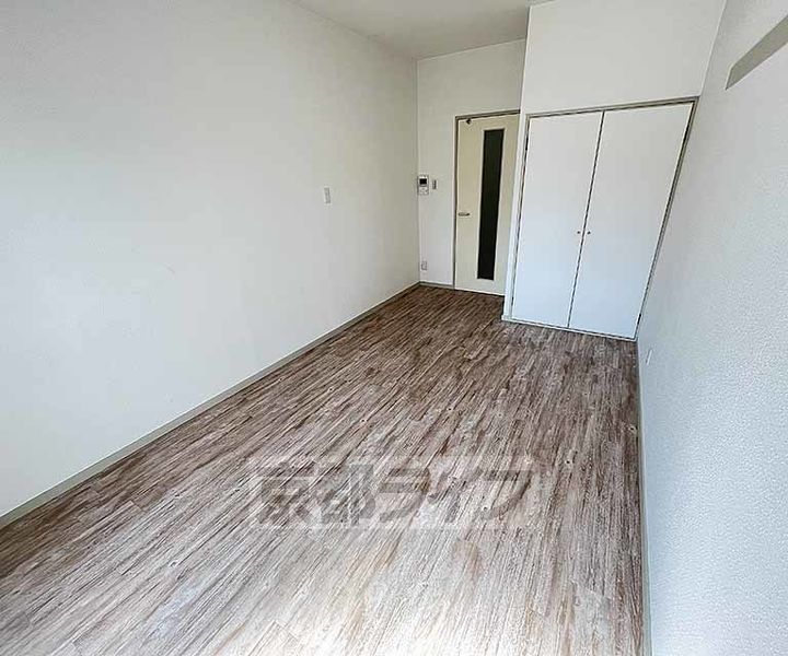 第17長栄シャルマン四条大宮壱番館の居間