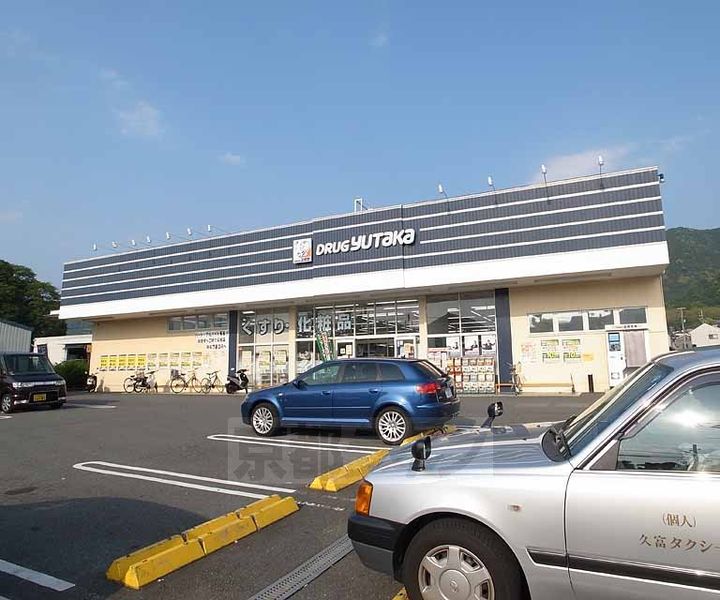 メゾンフェニックスの周辺