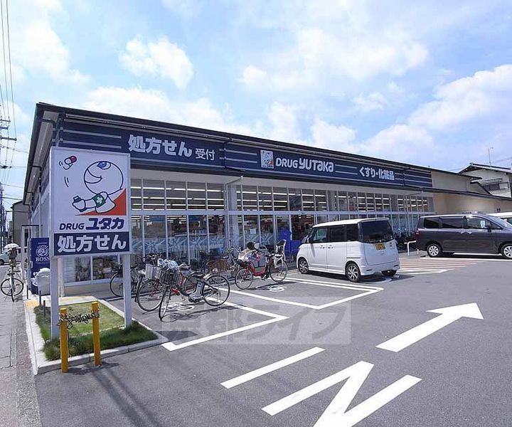 京都府京都市西京区御陵荒木町の賃貸アパートの周辺