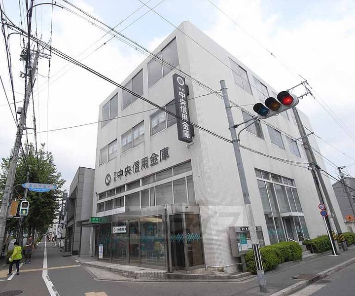 京都府京都市北区平野鳥居前町の賃貸マンションの周辺