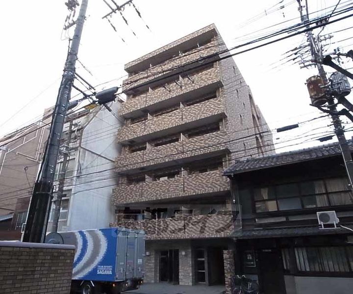 アスヴェル京都三条通505の外観