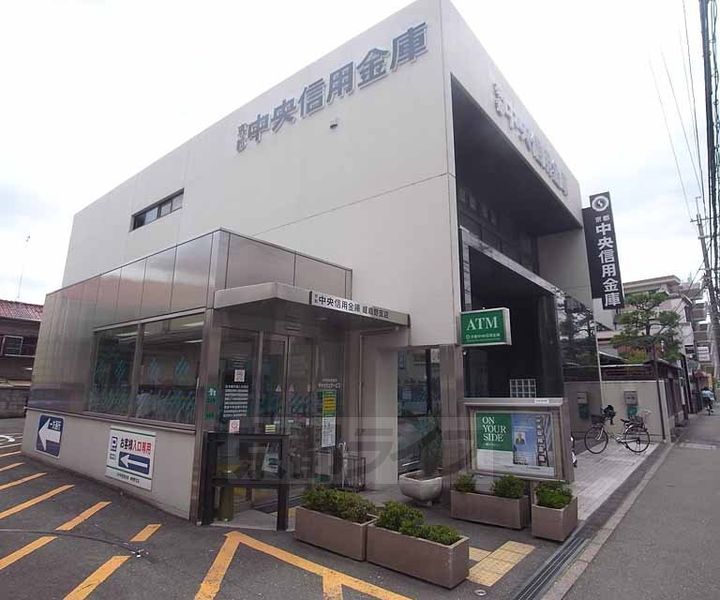 プラシード嵯峨 Ⅰの周辺
