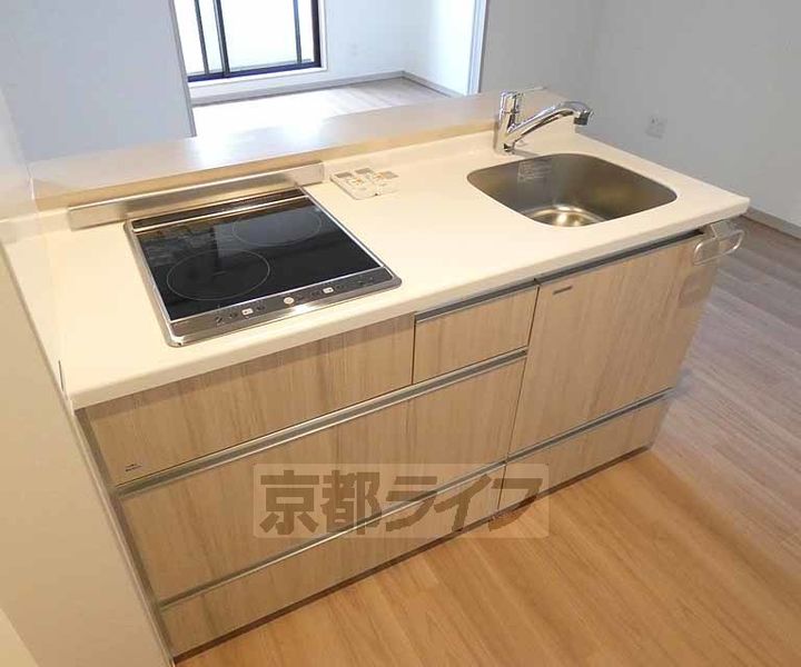 LEI梅小路401のキッチン