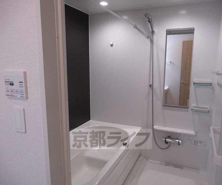 パインオークⅦ102の風呂