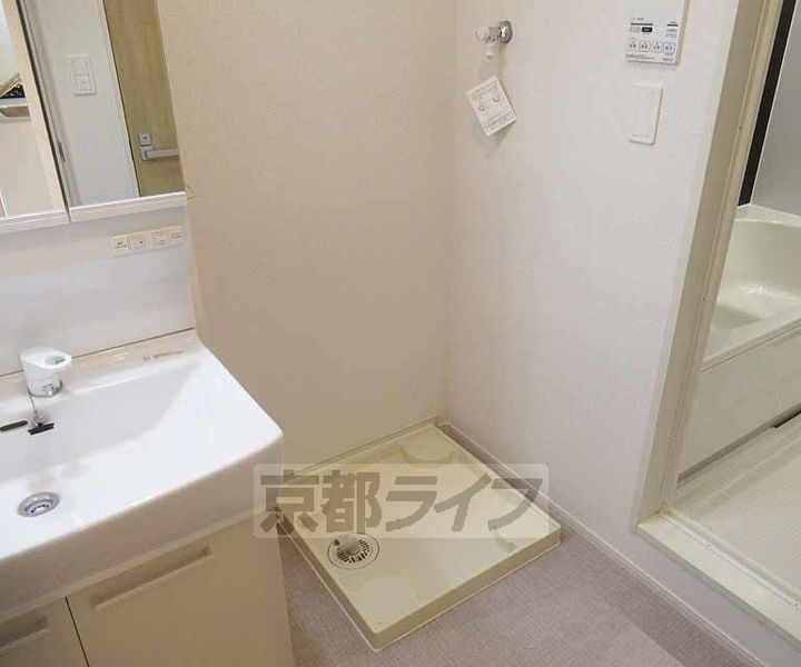 パインオークⅦ102の内装