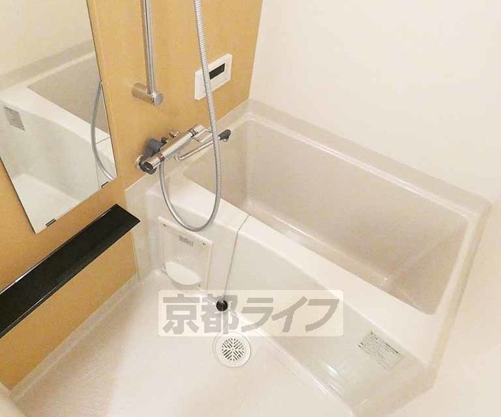 京都府京都市下京区中堂寺壬生川町の賃貸マンションの風呂