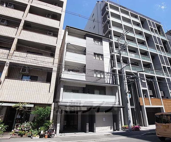 京都府京都市中京区蟷螂山町の賃貸マンションの外観