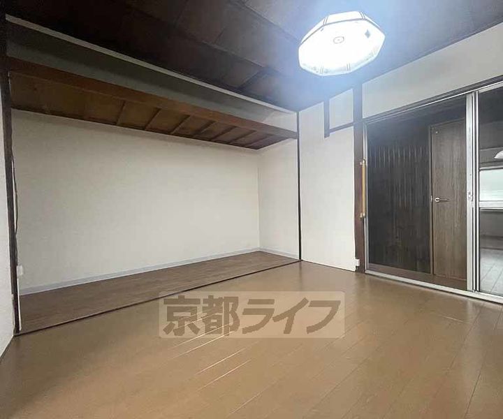 京都府京都市中京区壬生西大竹町(一戸建)の賃貸物件の居間