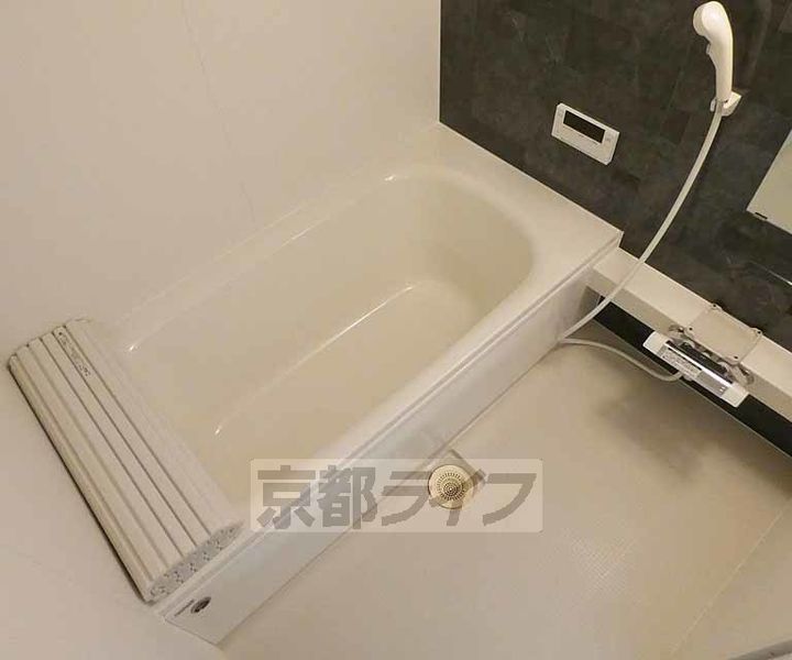 GRAMM六地蔵 B棟の風呂