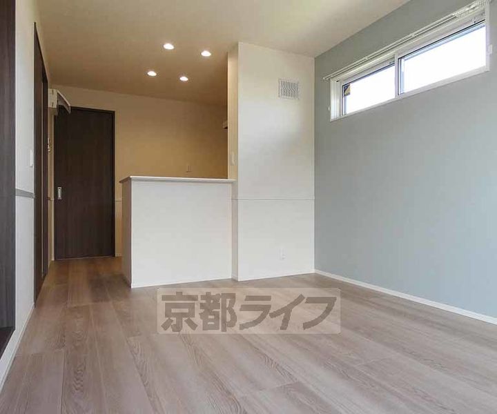 GRAMM六地蔵 B棟の居間