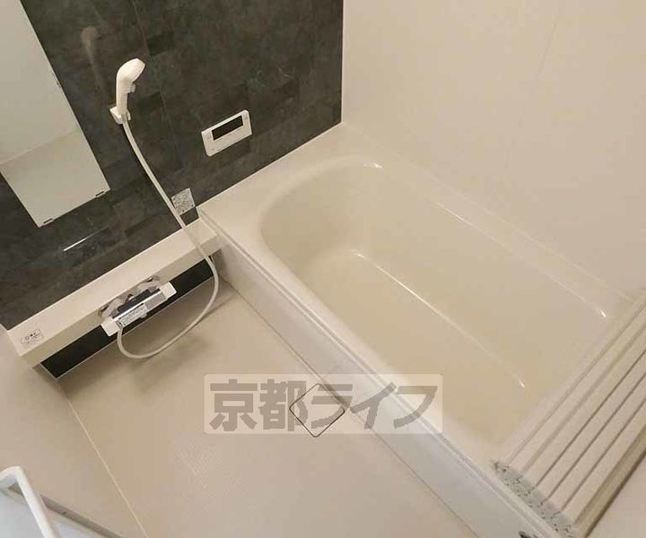 京都府京都市伏見区桃山町大島の賃貸アパートの風呂