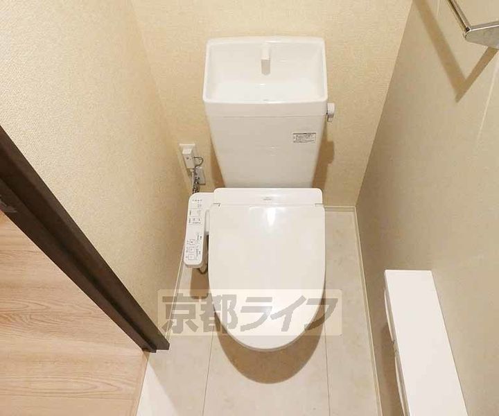 京都府京都市伏見区桃山町大島の賃貸アパートの内装