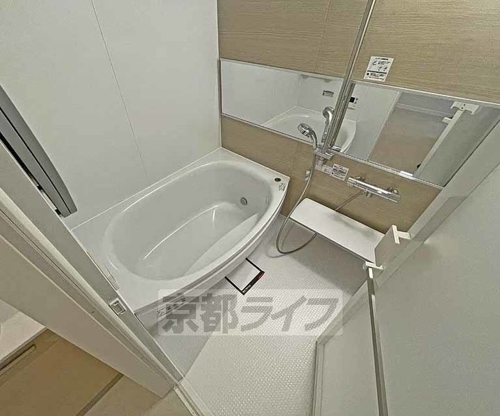 京都府京都市下京区中堂寺庄ノ内町の賃貸アパートの風呂