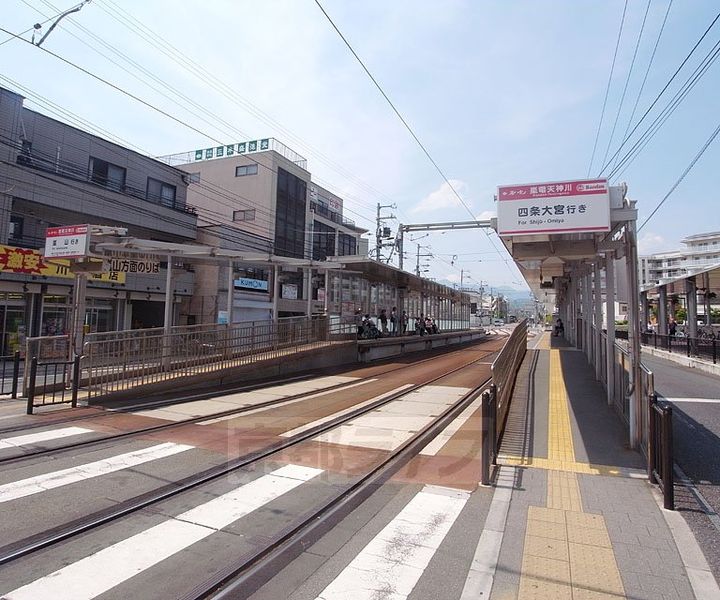 京都府京都市右京区嵯峨野芝野町の賃貸アパートの周辺