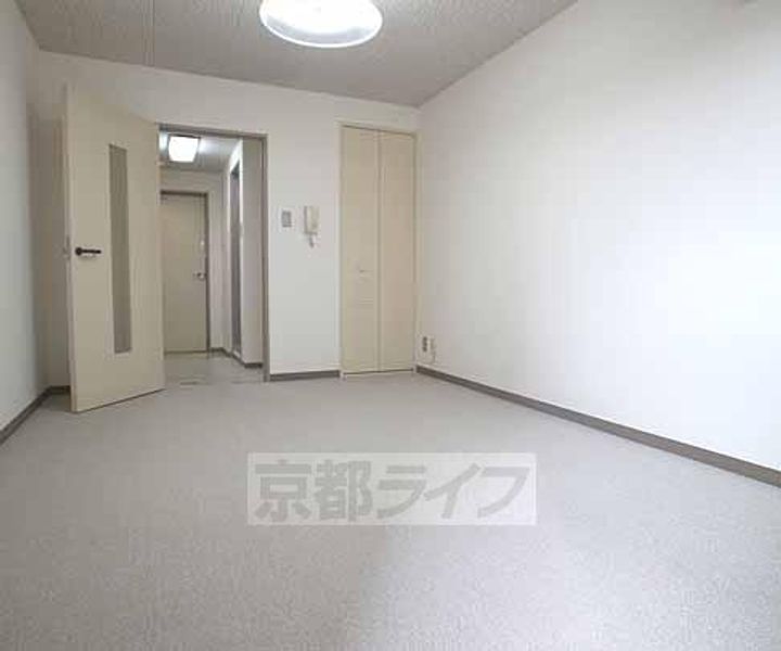 ピュアコート錦501の居間