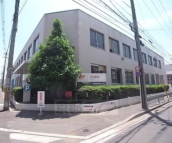 ディアネス西院302の周辺