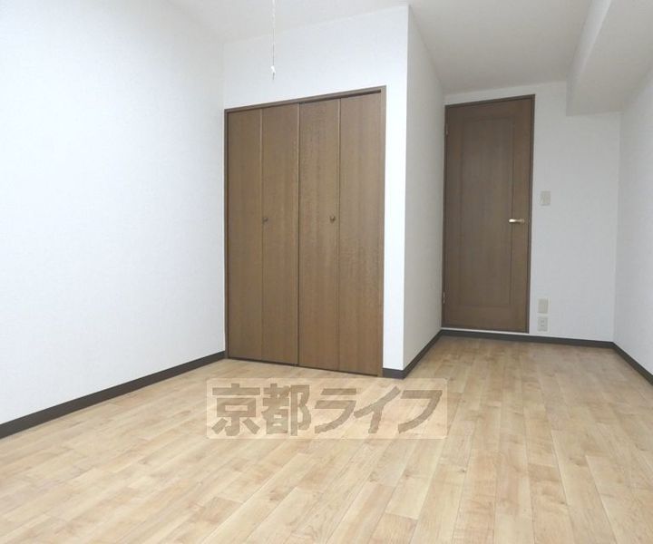 シャローム207の居間