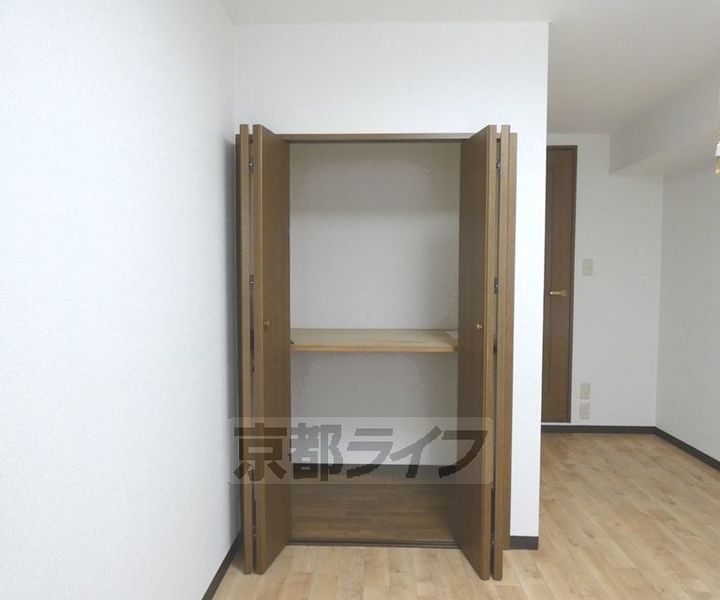 シャローム207の内装