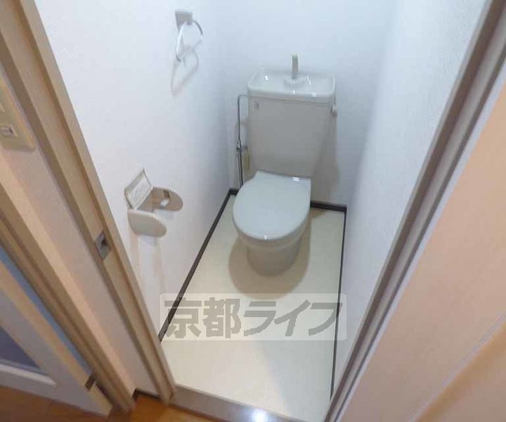 綾小路パレス303の内装