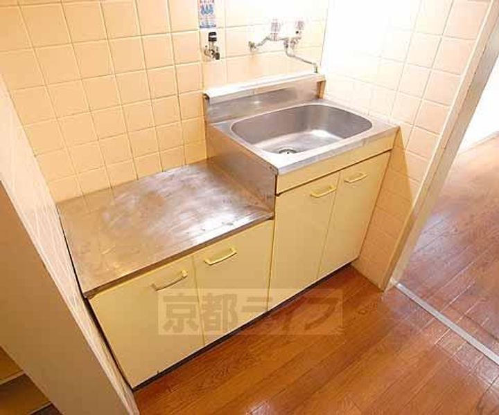 リバーサイド西村202のキッチン