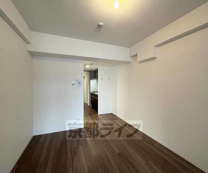 スワンズ京都東寺ガーデンの居間