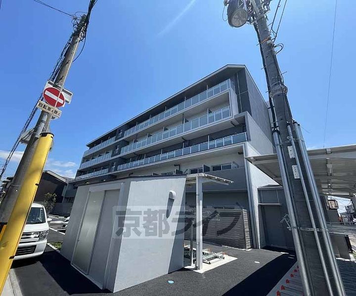 京都府京都市南区八条源町の賃貸マンションの外観