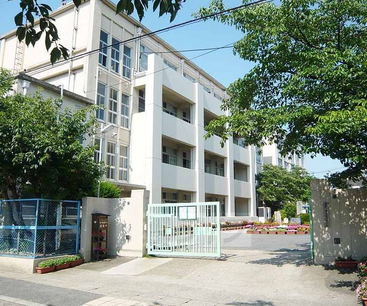 京都府京都市伏見区新町1丁目の賃貸マンションの周辺