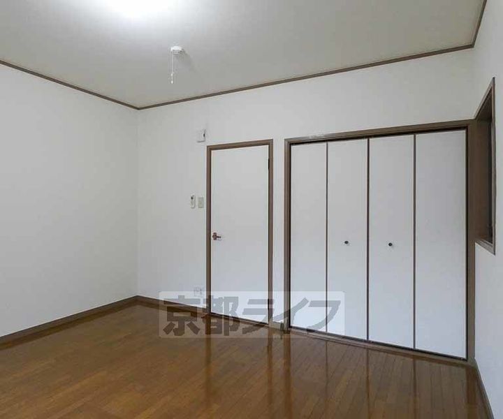 京都府京都市上京区浄福寺通一条下ル東西俵屋町の賃貸アパートの居間