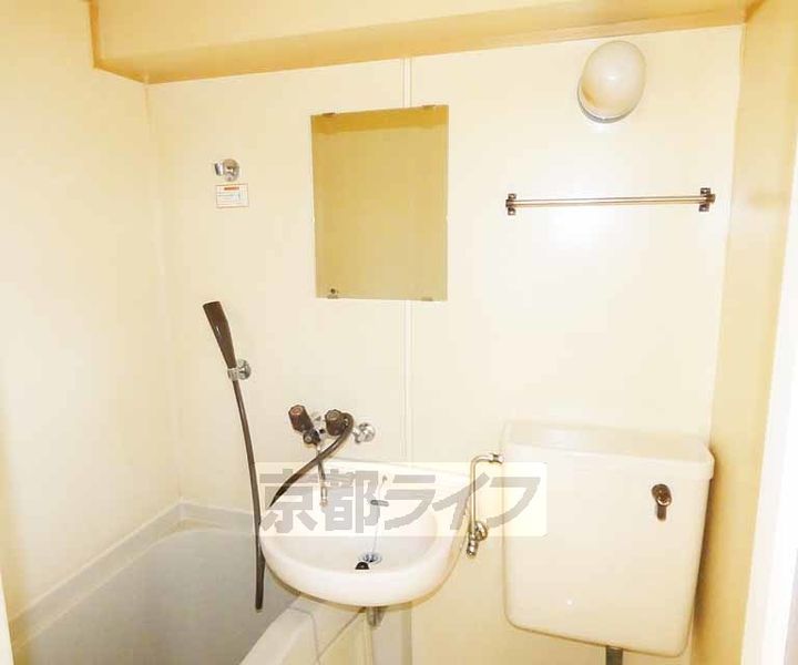 サンライズ淀201の内装