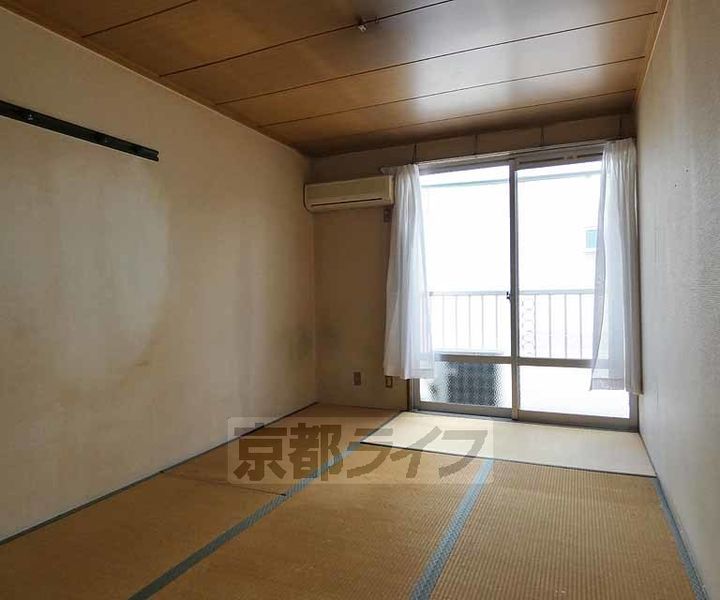 仙光ハイムA205の居間