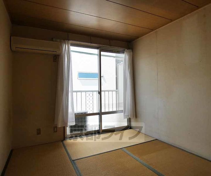 仙光ハイムA205の居間