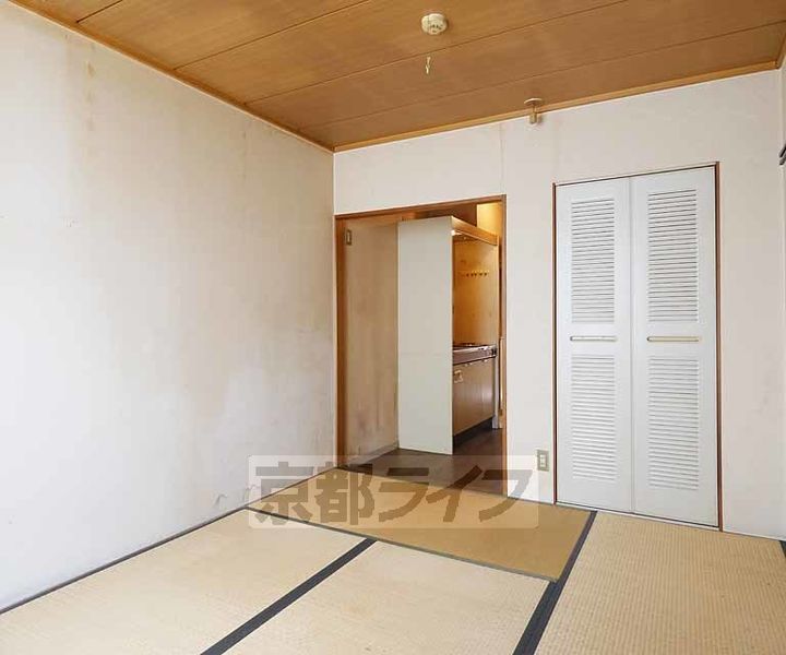 仙光ハイムA205の居間