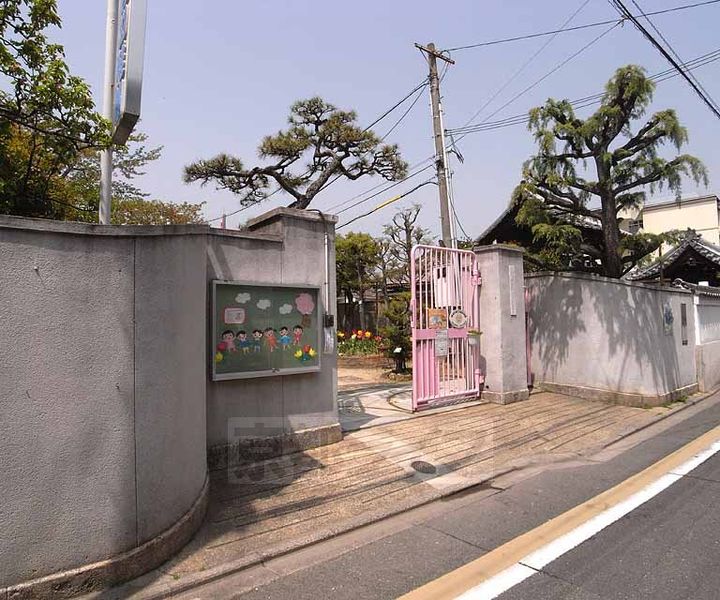 京都府京都市上京区大宮通寺之内1丁下る西入伊佐町の賃貸マンションの周辺