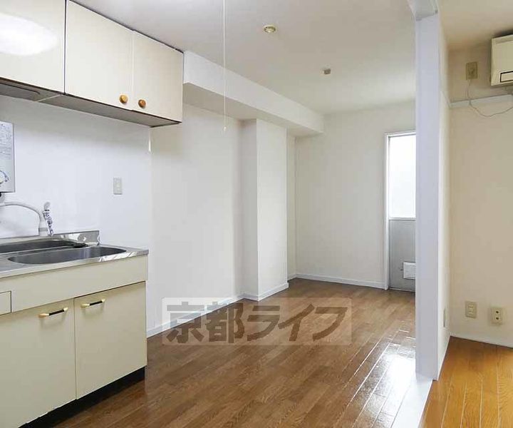 コーポ木の実202の居間