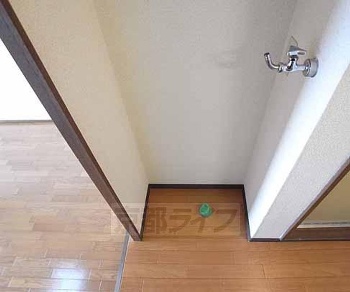 京都府宇治市広野町一里山の賃貸マンションの内装