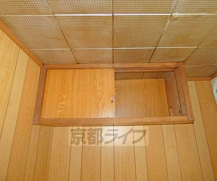 京都府京都市伏見区深草善導寺町の賃貸アパートの内装