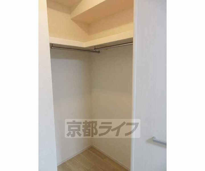 京都府京都市山科区西野広見町の賃貸アパートの内装